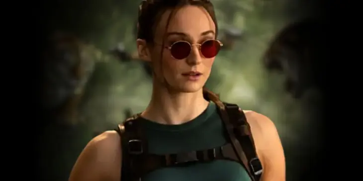 Sophie Turner caracterizada para Tomb Raider