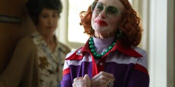 Amy Madigan em A Hora do Mal