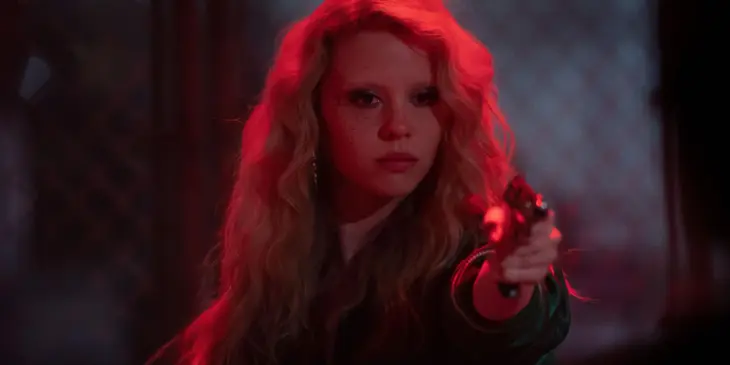 Mia Goth na trilogia X