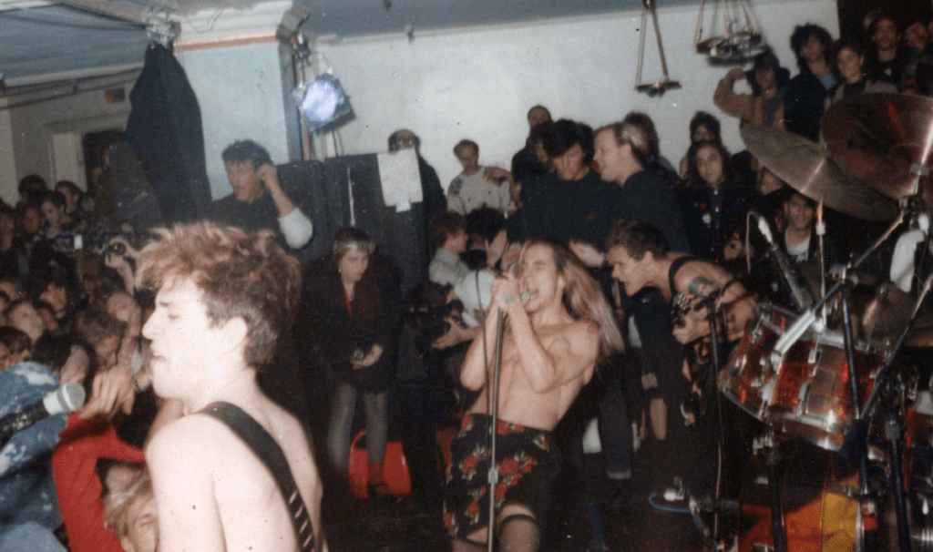 Netflix anuncia filme sobre o Red Hot Chili Peppers com data