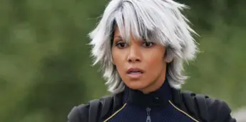 Halle Berry como a Tempestade, dos X-Men