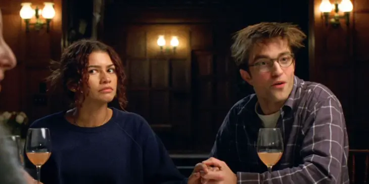 Zendaya e Robert Pattinson como casal em O Drama
