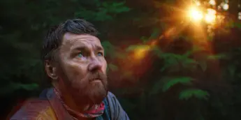 Joel Edgerton em Sonhos de Trem
