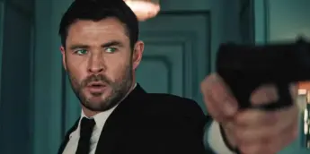 Chris Hemsworth em Caminhos do Crime