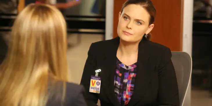 Emily Deschanel em Bones