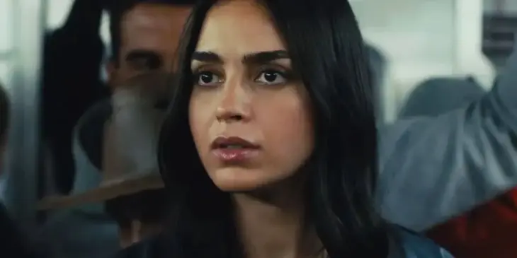 Melissa Barrera atuando em filmes de Pânico