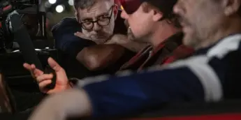 Paul Thomas Anderson nos bastidores de Uma Batalha Após a Outra