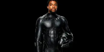 Chadwick Boseman como Pantera Negra