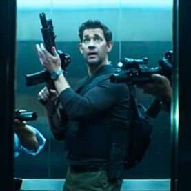 John Krasinski no trailer do filme de Jack Ryan