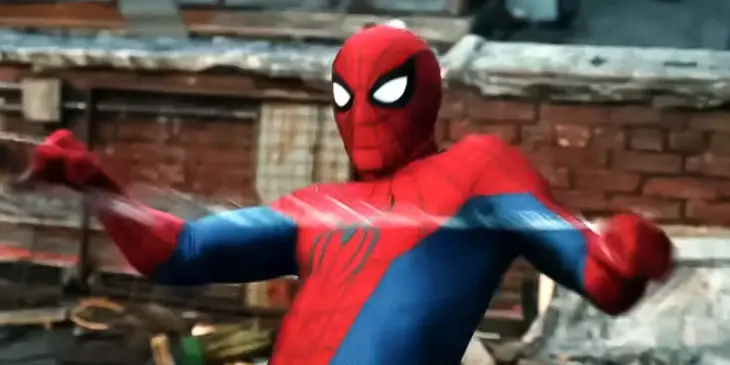 Homem-Aranha usando teia em trailer de Um Novo Dia