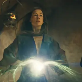 Rosamund Pike na adaptação de A Roda do Tempo