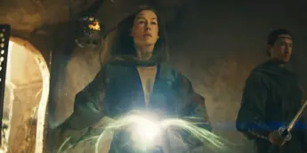 Rosamund Pike na adaptação de A Roda do Tempo