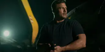 Alan Ritchson em Reacher