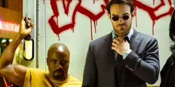 Luke Cage e Demolidor de Mike Colter e Charlie Cox
