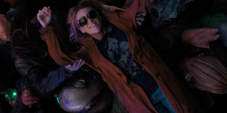 Milly Alcock diz não ter buscado ajuda de outras atrizes da Supergirl e explica o motivo