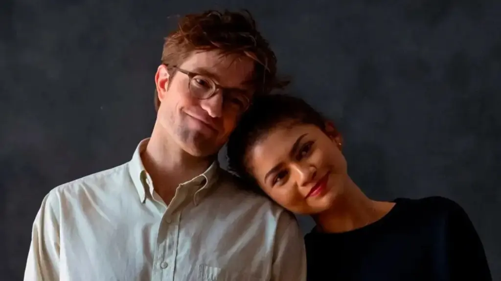 Robert Pattinson e Zendaya como casal em O Drama