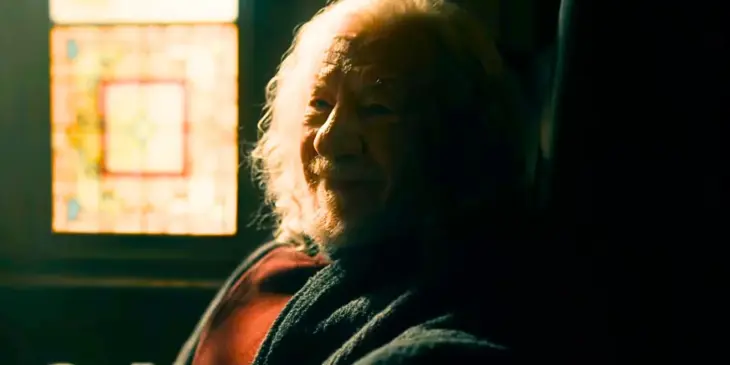 Ian McKellen como Magneto em Vingadores Doutor Destino