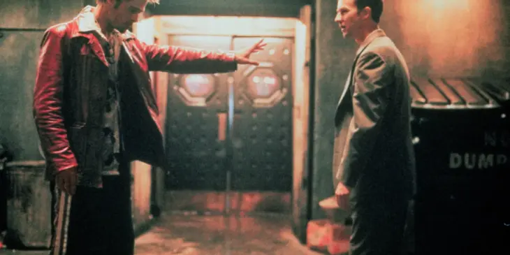 Brad Pitt e Edward Norton em Clube da Luta, de David Fincher