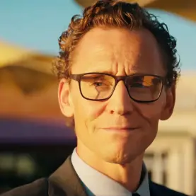 Tom Hiddleston em A Vida de Chuck
