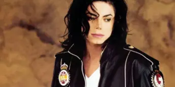 Michael Jackson durante a famosa era Dangerous