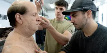 Mike Marino, maquiador de Batman e Pinguim, que retorna em Batman: Parte II