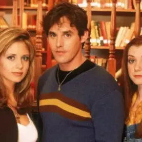 Nicholas Brendon com elenco de Buffy