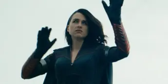 Aya Cash como Tempesta em The Boys