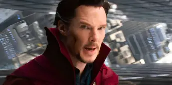 Benedict Cumberbatch caracterizado como Doutor Estranho