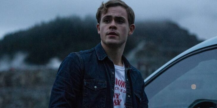 Dacre Montgomery em Caine