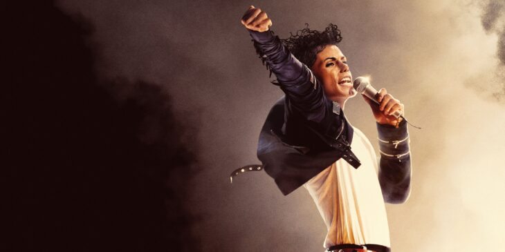 Jaafar Jackson como Michael Jackson na cinebiografia Michael