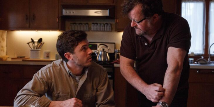 Casey Affleck e Kenneth Lonergan nos bastidores de Manchester à Beira-Mar