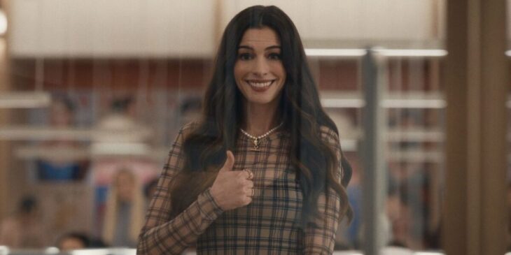 Anne Hathaway em O Diabo Veste Prada 2