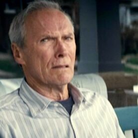 O lendário ator e diretor Clint Eastwood em Gran Torino