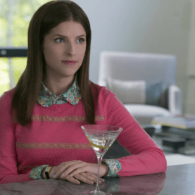 Anna Kendrick vai dirigir Os Sete Maridos de Evelyn Hugo para a Netflix