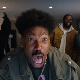 Marlon Wayans e outros no novo Todo Mundo em Pânico