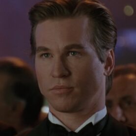Val Kilmer como Bruce Wayne em Batman Eternamente