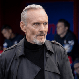 Anthony Head, de Ted Lasso e Buffy, morre aos 72 anos