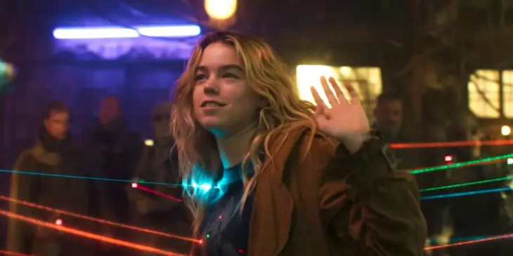 Milly Alcock como Supergirl