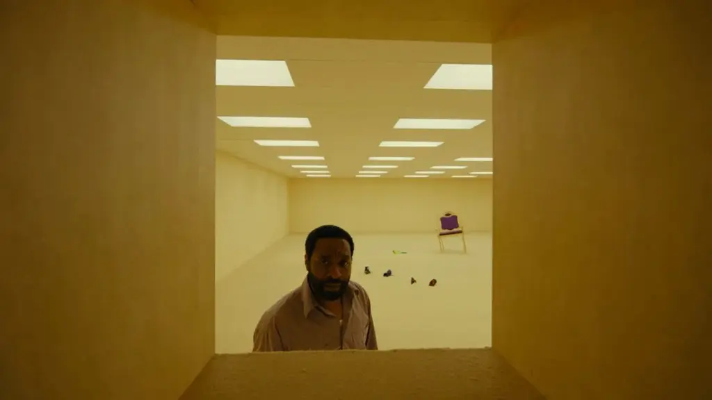 Crítica de Backrooms: Um Não-Lugar