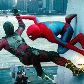 Herói vivido por Tom Holland contra o vilão Tarântula em Homem-Aranha: Um Novo Dia