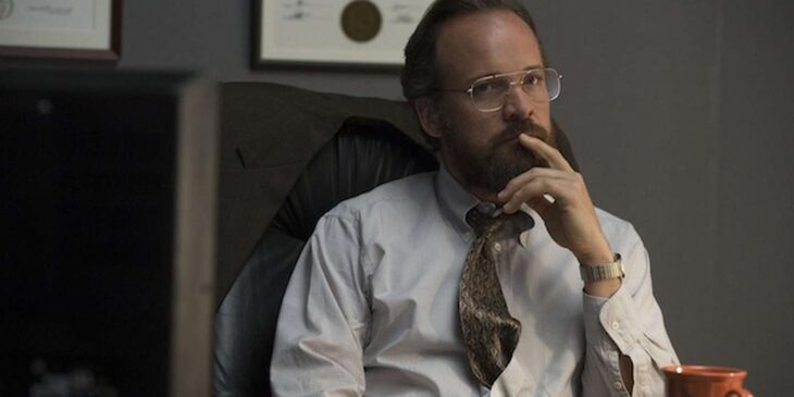 O ator Peter Sarsgaard, novidade do elenco da 3ª temporada de The Last of Us