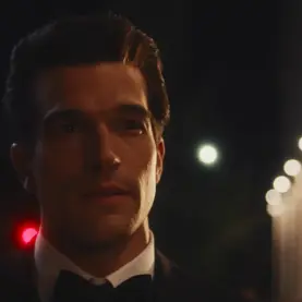Paul Anthony Kelly em História de Amor: John F. Kennedy Jr. e Carolyn Bessette