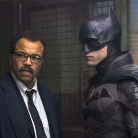 Jeffrey Wright como Gordon e Robert Pattinson como Batman