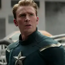 Chris Evans como Steve Rogers, o Capitão América original