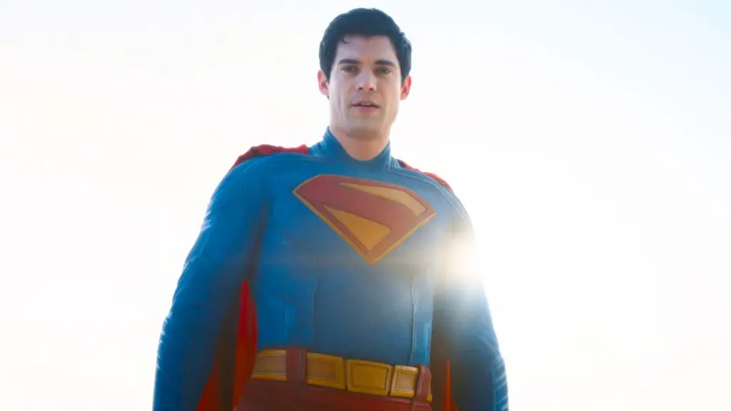 David Corenswet como Superman no filme da Supergirl