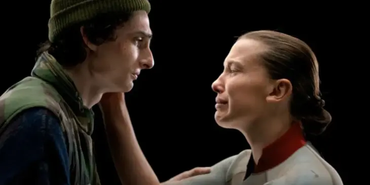 Millie Bobby Brown em cena emocional de Stranger Things