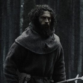 Aaron Taylor-Johnson em Werwulf, de Robert Eggers
