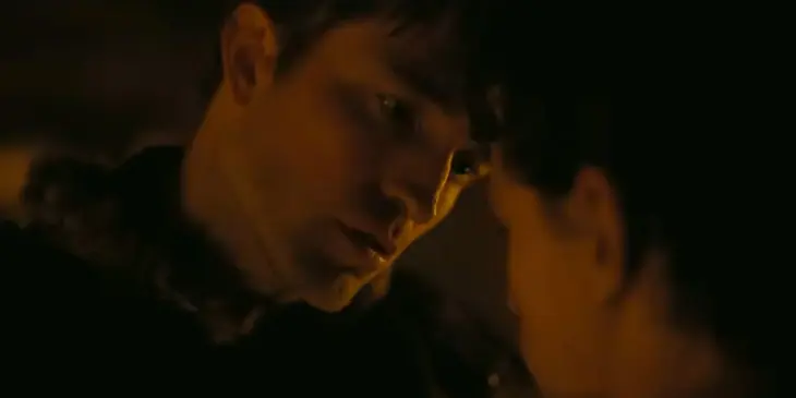 Robert Pattinson e Tom Holland em A Odisseia, de Christopher Nolan