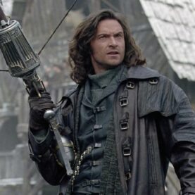 Hugh Jackman como Van Helsing