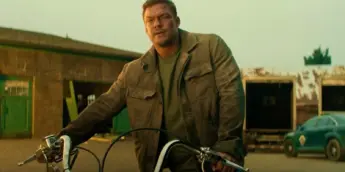 Alan Ritchson na trama de Reacher